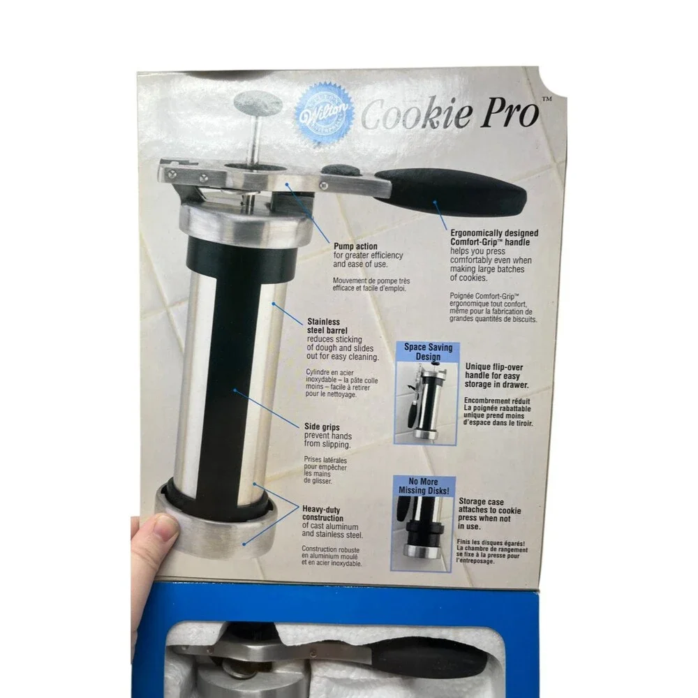 Wilton Cookie Press Cookie Pro Heavy Duty Spritz Maker Silver Black